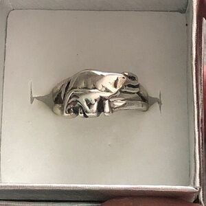 Sterling silver elephant solid ring